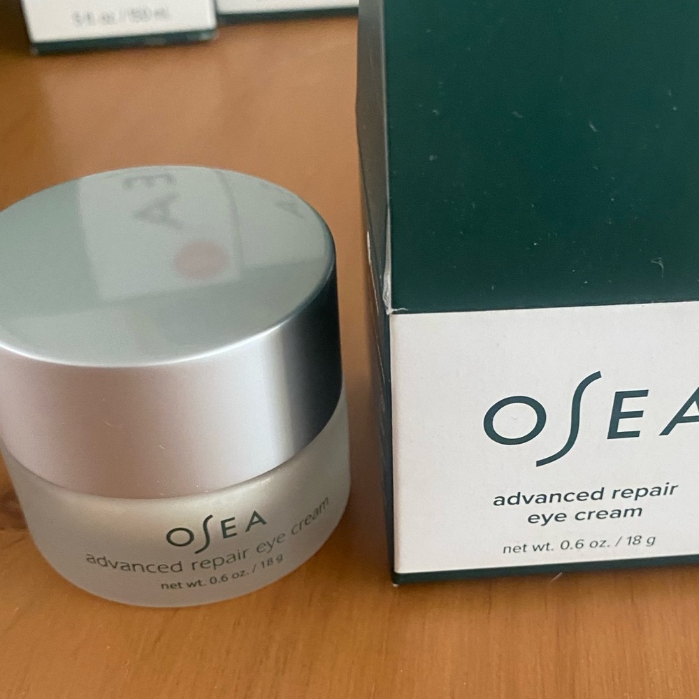 Osea advanced repair eye cream